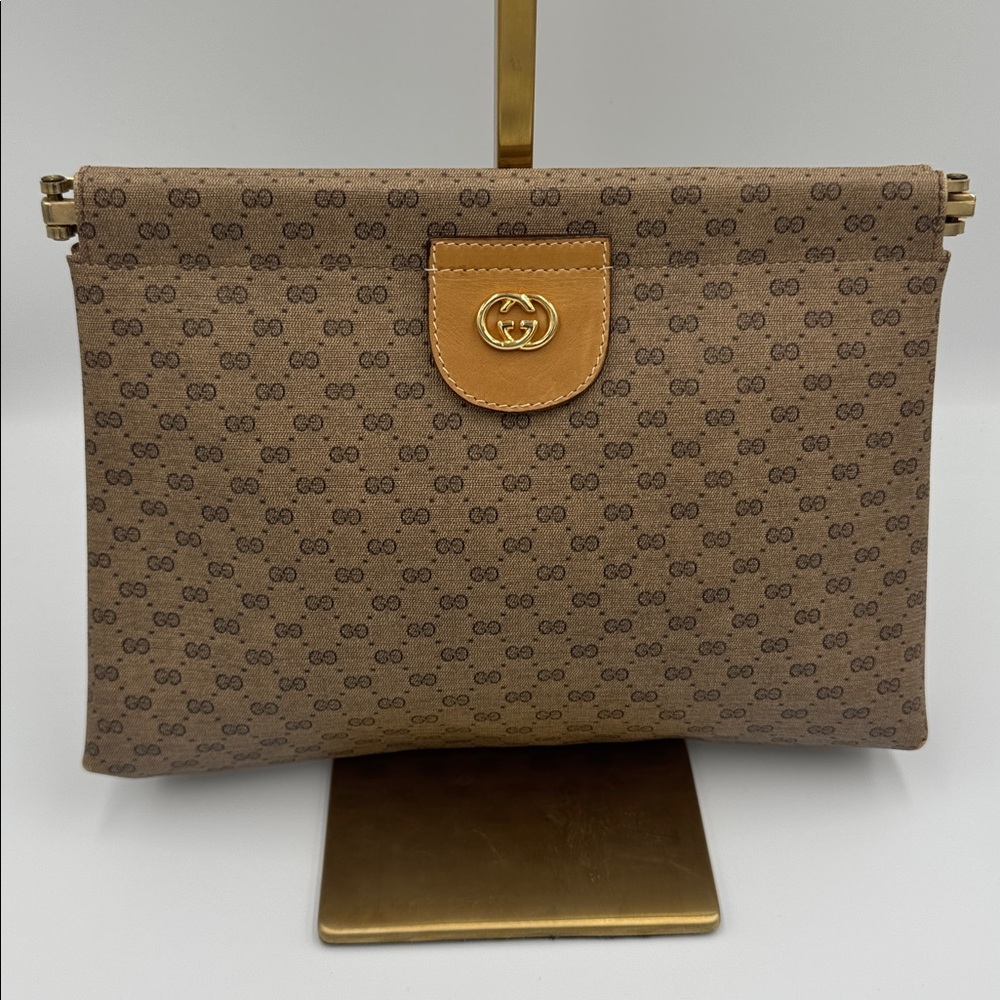 Vintage Gucci Clutch